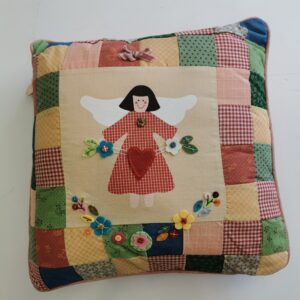 MY DOLL - Cuscino ricamato ‘Angioletto’